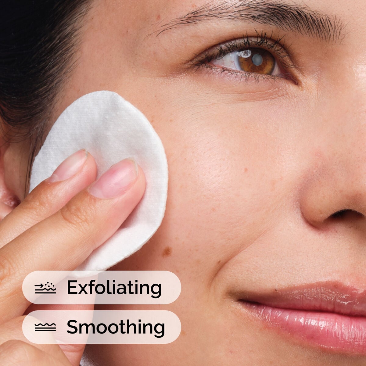 glycolic-acid-7-exfoliating-toner-g7 ord-glycolic-acid-exfoliating-toner-model-application-with-benefits.jpg