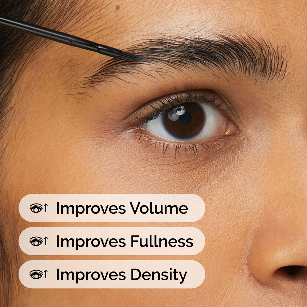 multi-peptide-lash-and-brow-serum-o1 ord-multi-peptide-lash-brow-model-application-with-benefits.jpg