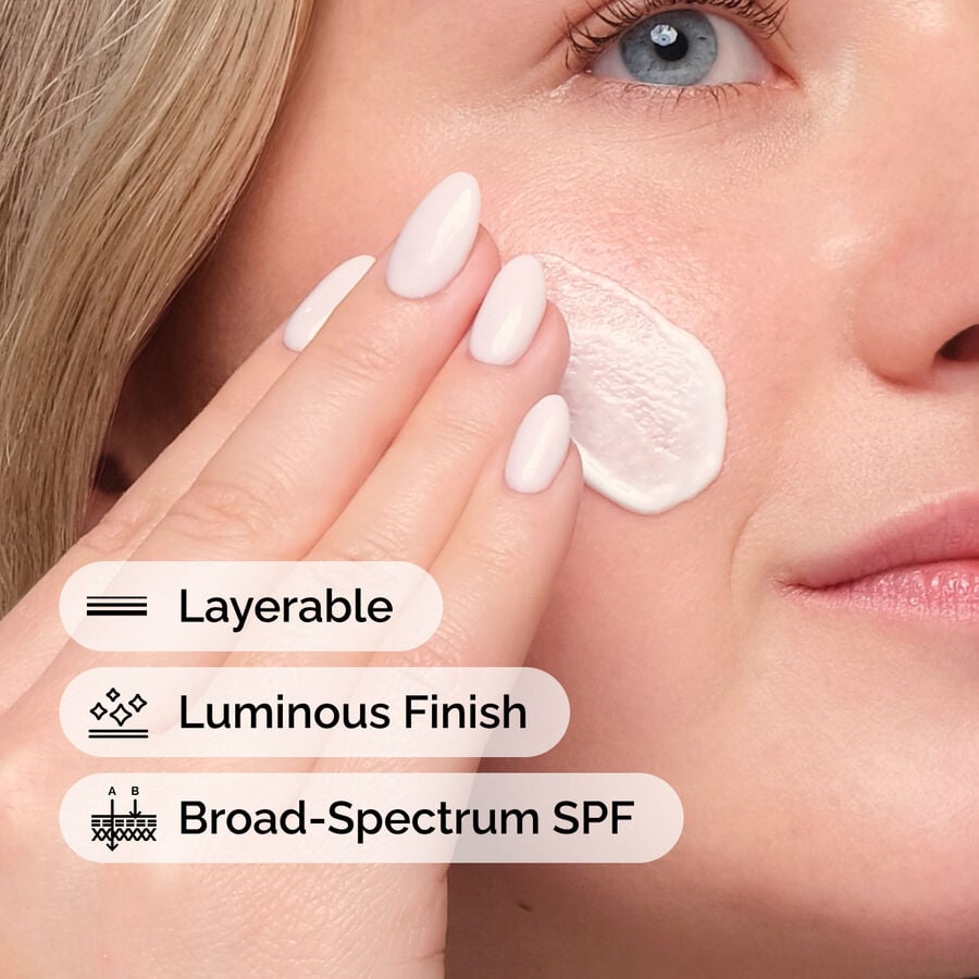 uv-filters-spf-45-serum-d2 uv-filters-spf-45-serum-model-application-with-benefits.jpg